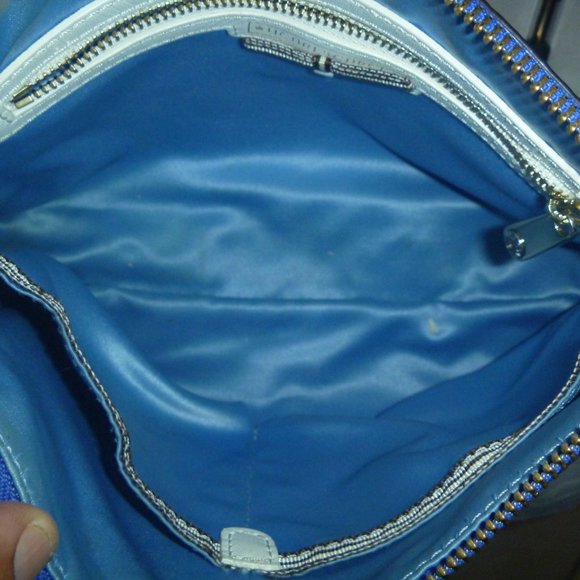 HENRI BENDEL COBALT LEATHER CROSSBODY BAG - Picture 10 of 13